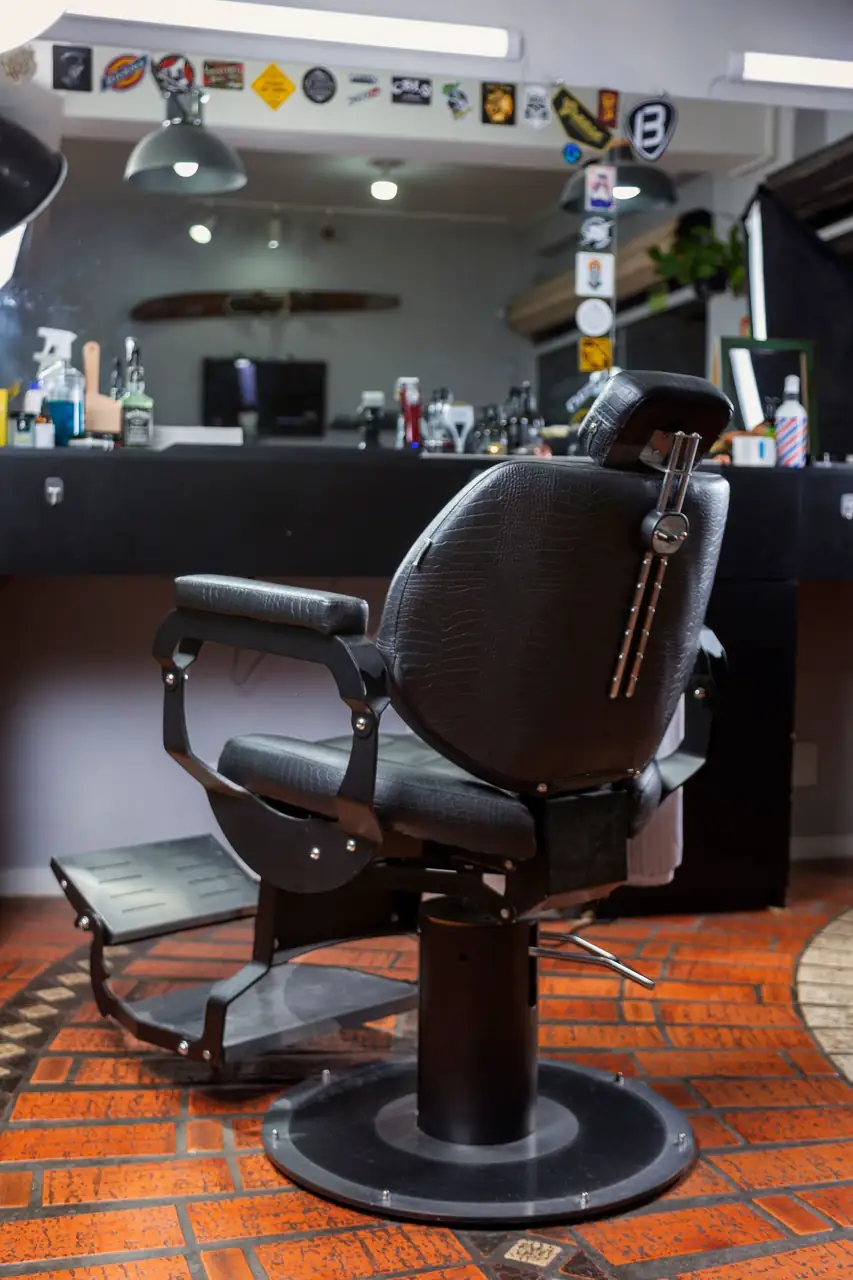 Elegantes Salon-Interieur des Northcedarateliers